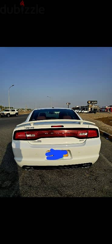 Dodge Charger 2014 1