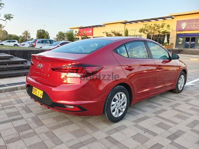 Hyundai Elantra 2020 3