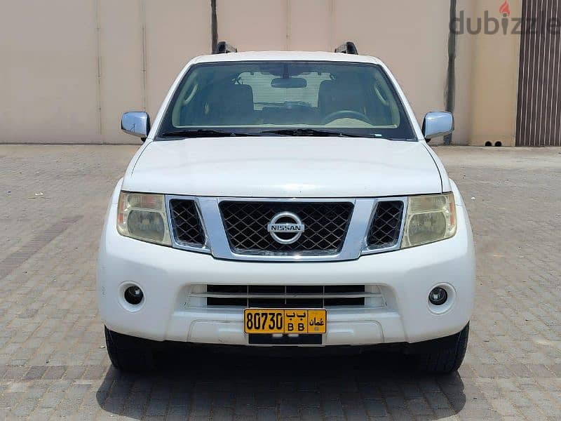 Nissan Pathfinder 2012 1