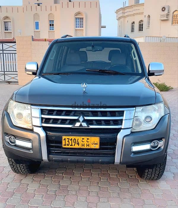 Mitsubishi Pajero 2015 1