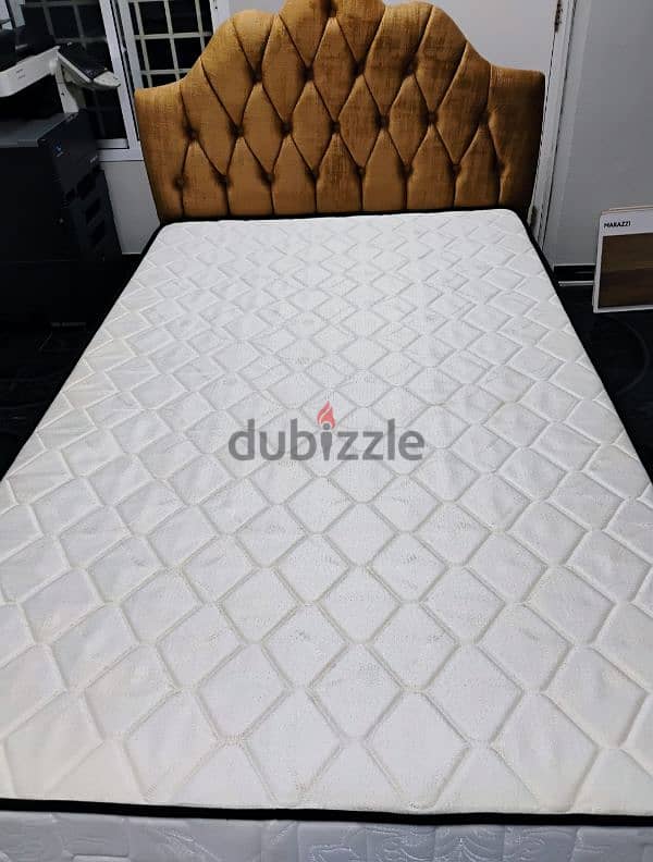 1 month used queen size mattress and good quality bed 1