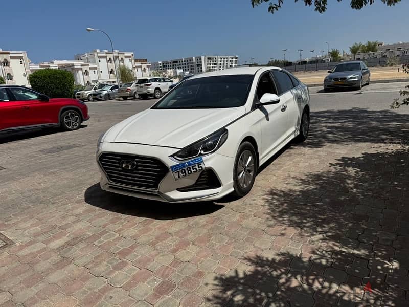 Hyundai Sonata 2019 Hybrid 1