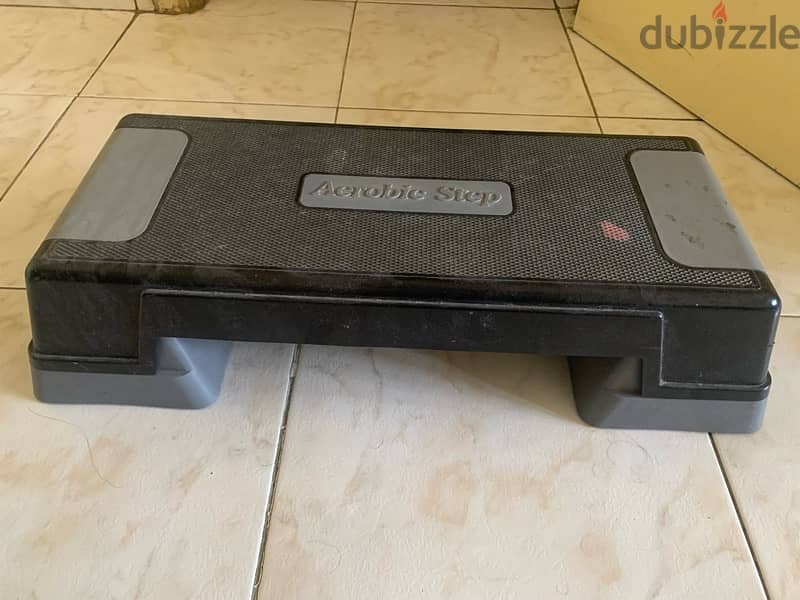 Aerobic step exercise equipment 1