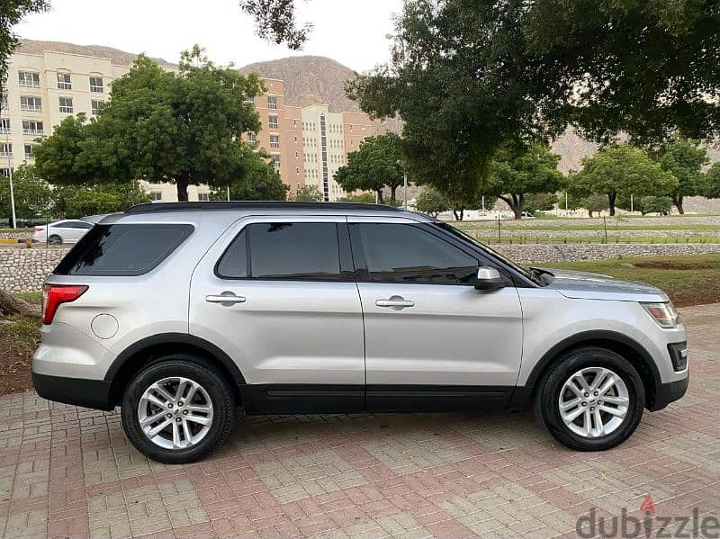 Ford Explorer 2017 4