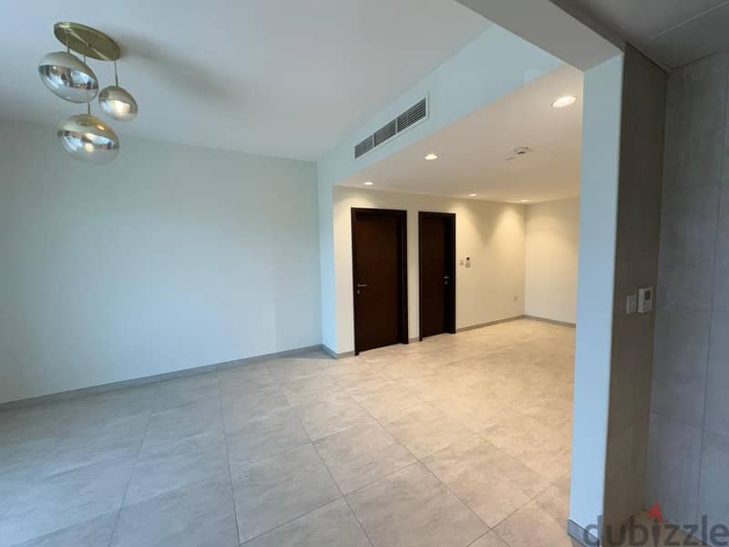 1 BR Cozy Flat in Muscat Hills with Pool and Gym 6