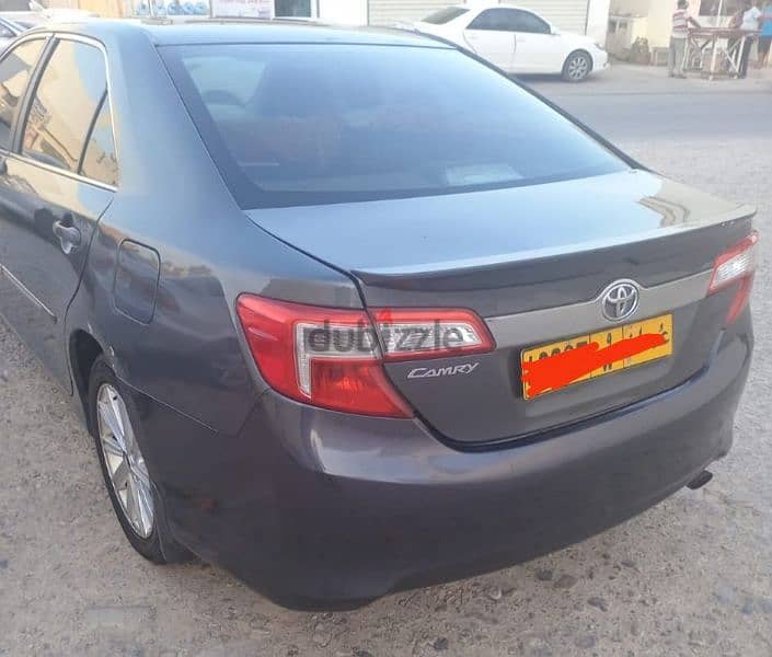 Toyota Camry 2012 4