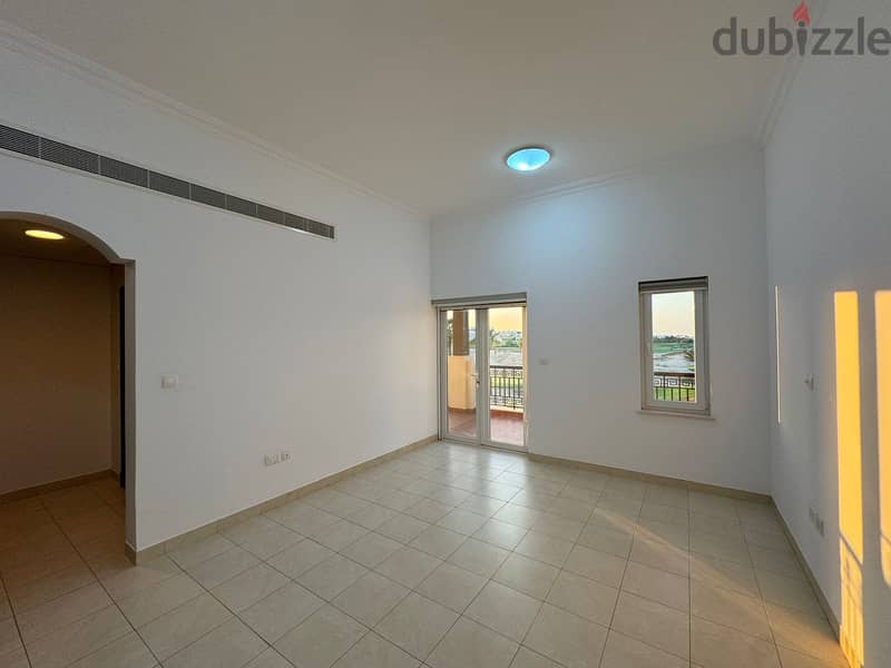 4 + 1 BR Luxurious Villa in Muscat Hills with Private Pool with Views 9