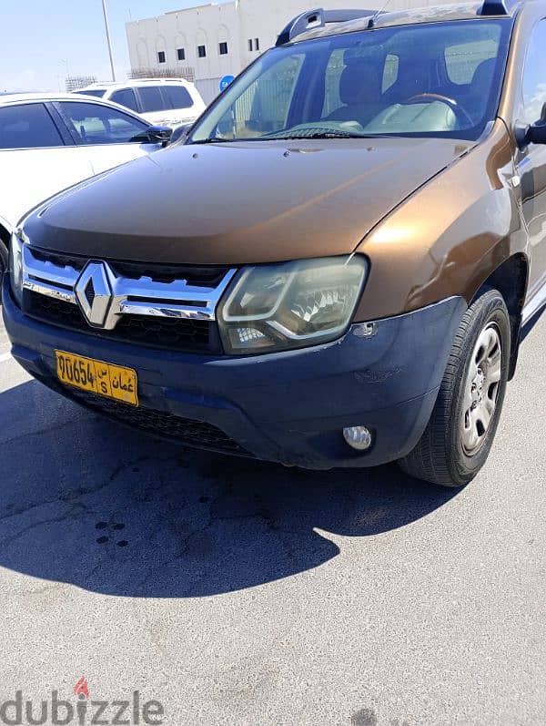 Renault Duster 2016 one year molkiya urgent sale 1