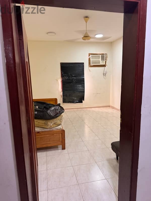 room for rent at Alkhuwair near sagerpoloclinic for Indians only 3