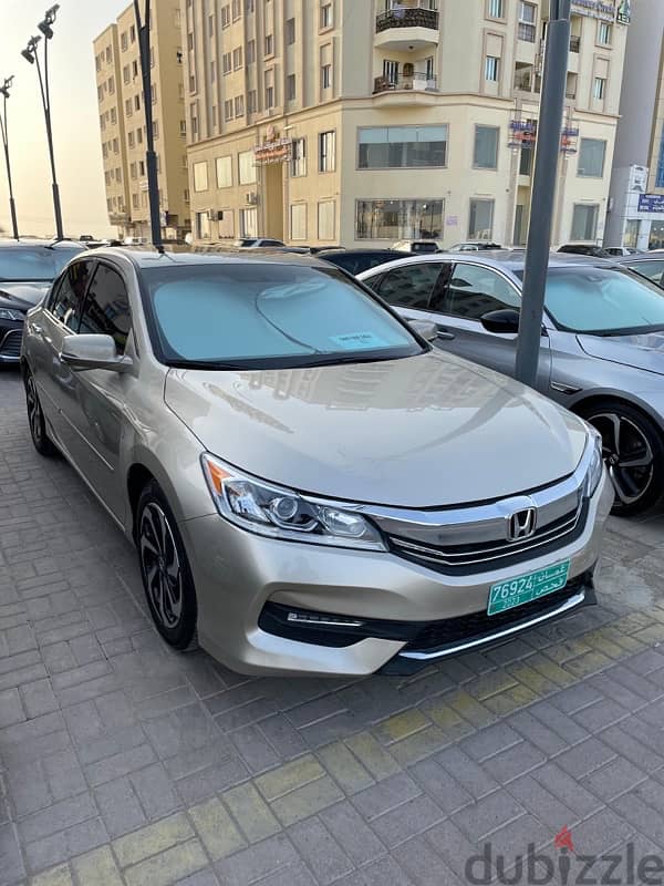 Honda Accord 2017 1