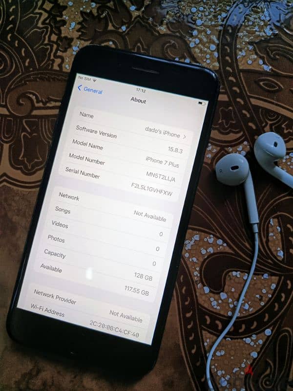 Iphone 7 plus 128 gb with charger and headphones  just for 50 ryals i 5