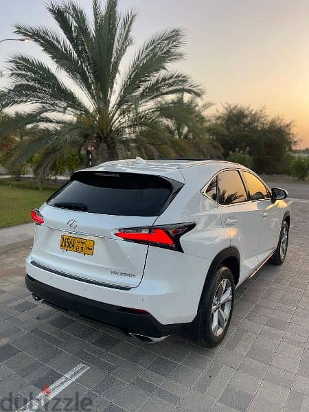 Lexus NX 200t 2017 4