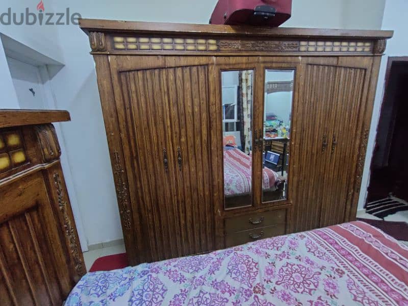 Urgent sale. . complete bedroom set used, good condition in Al khoud 6. 5