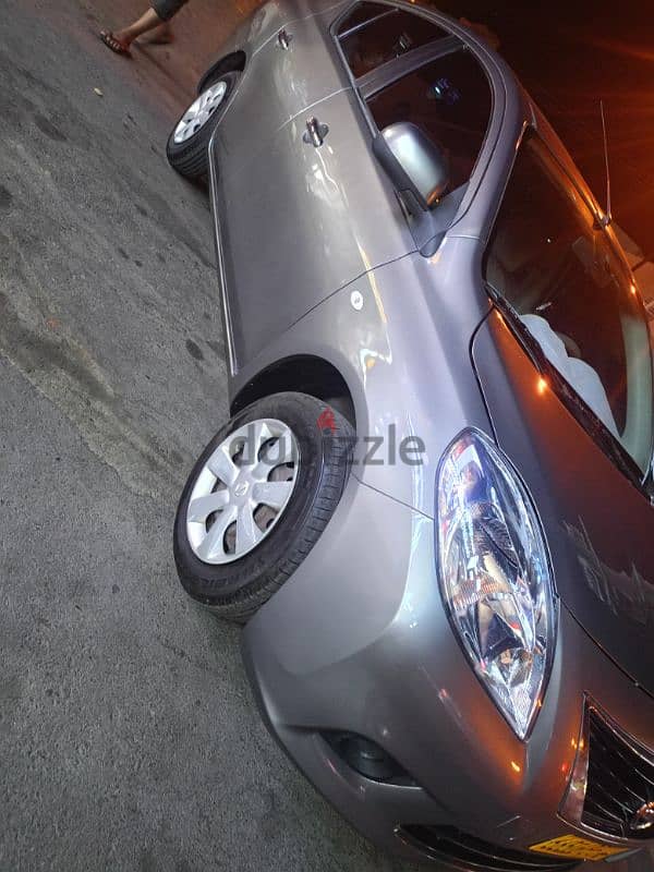 Nissan Sunny 2013 4