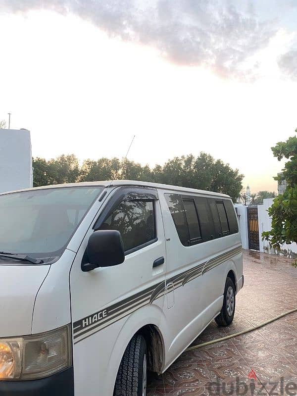 لي الإيجار باصات هايس تويوتا  I rent a Toyota bus لتحميل او للمحلات 1