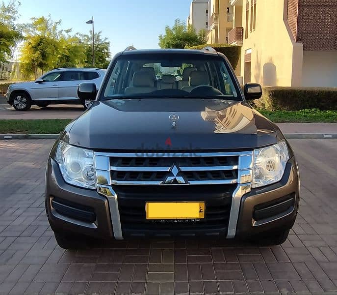 Mitsubishi Pajero 2016 1