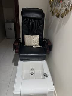 Pedicure massage chair