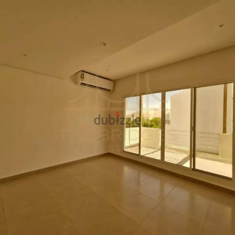 4 BR + 1 Maid’s Room Villa in Madinat Ilam 4