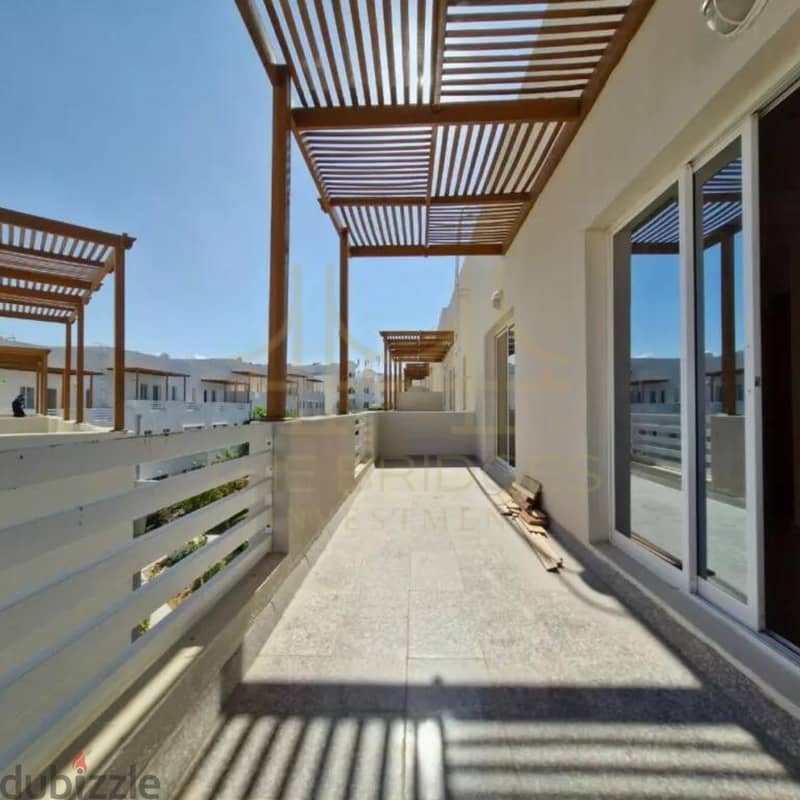 4 BR + 1 Maid’s Room Villa in Madinat Ilam 5