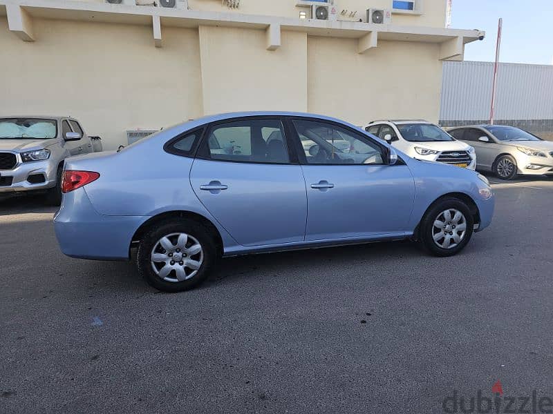 Hyundai Elantra 2011 4