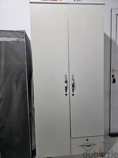 2 door wardrobe for urgent sale