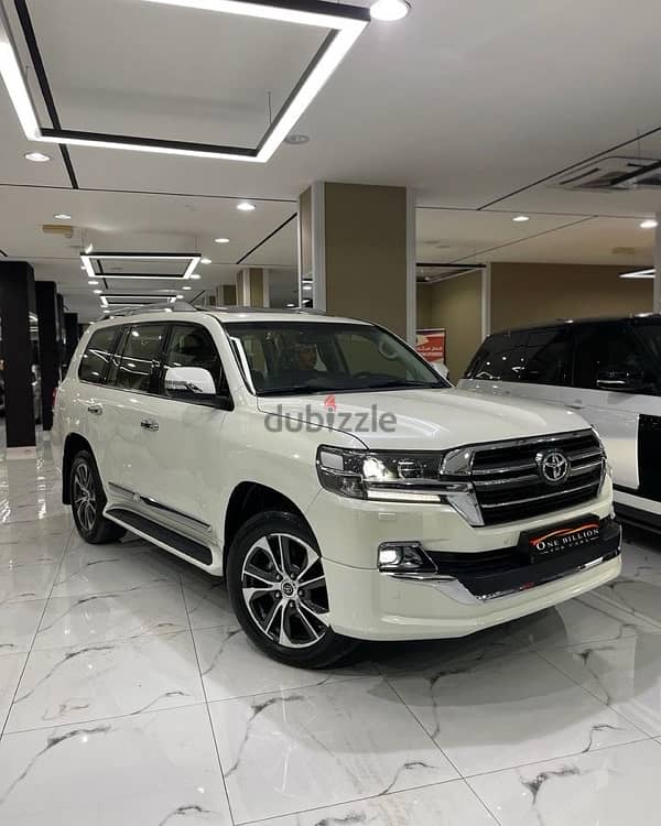 Toyota Land Cruiser 2020 3