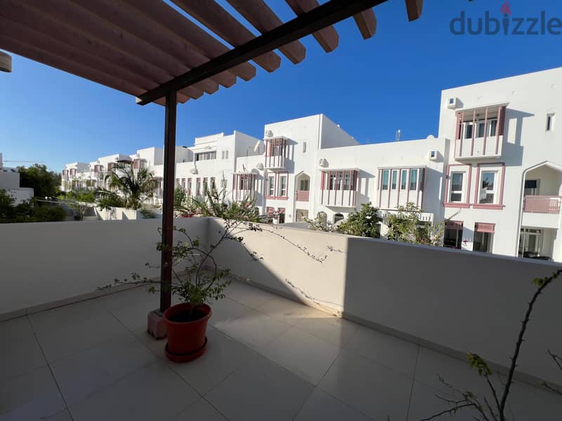 4 Bedroom Villa for Sale in Al Mouj Muscat 9