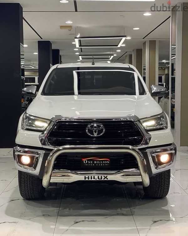 Toyota Hilux 2022 1