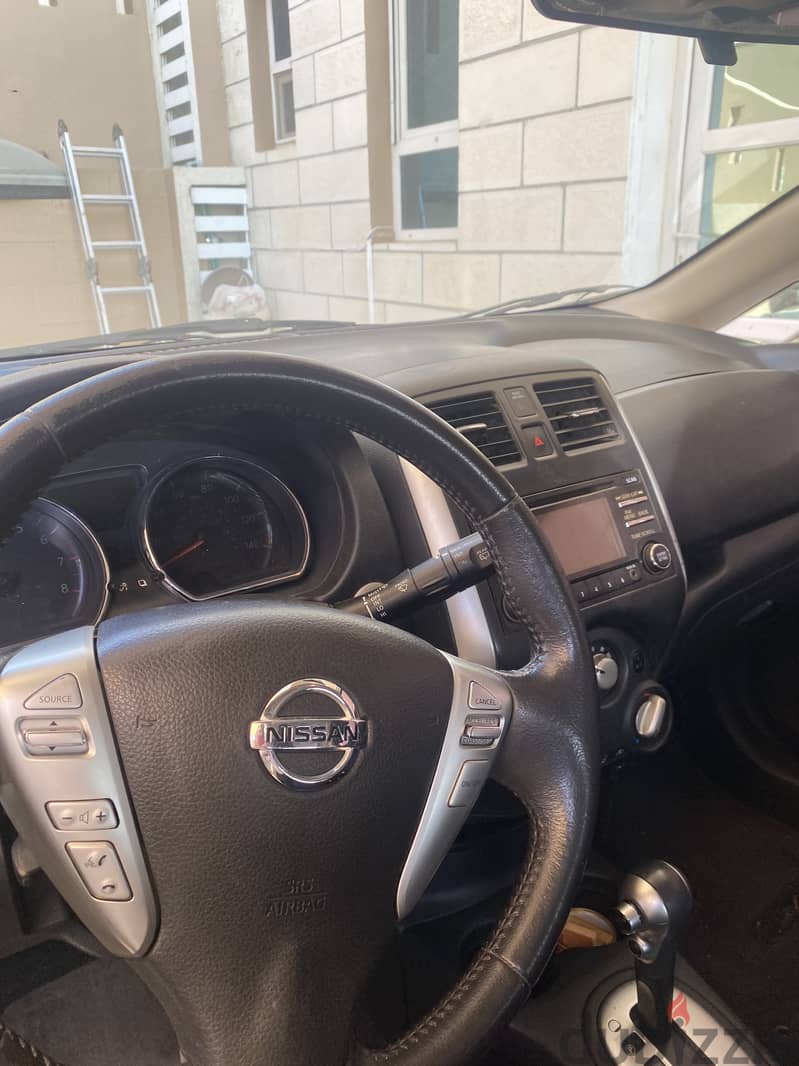 Nissan Versa 2014 Full option 3