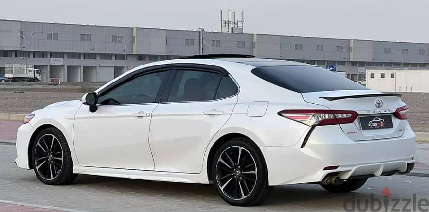 Toyota Camry 2018 XSE 3