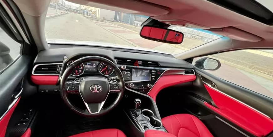 Toyota Camry 2018 XSE 5