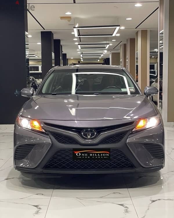 Toyota Camry 2018 1