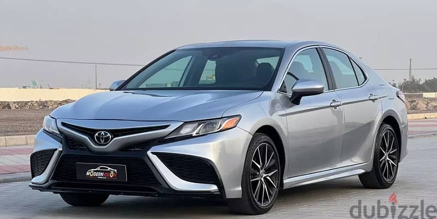 Toyota Camry 2021 SE 2