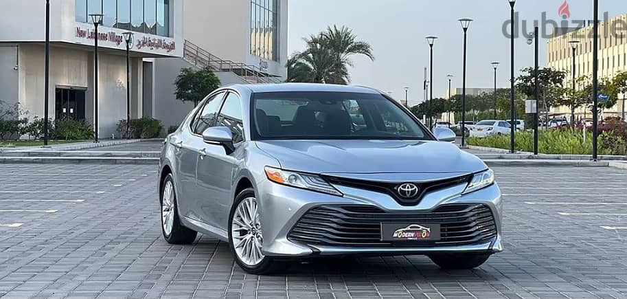 Toyota Camry 2018 XLE 0