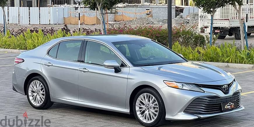 Toyota Camry 2018 XLE 1