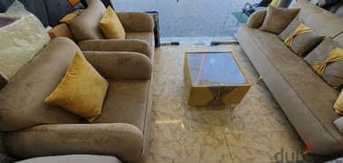 3+1+1=5seater sofa set available in showroom 0