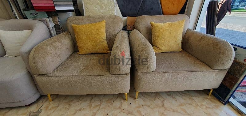 3+1+1=5seater sofa set available in showroom 2