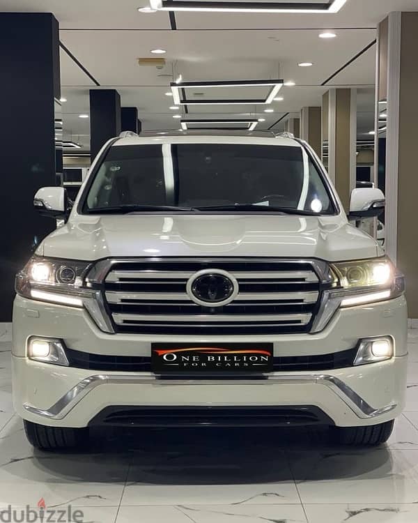 Toyota Land Cruiser 2018 1