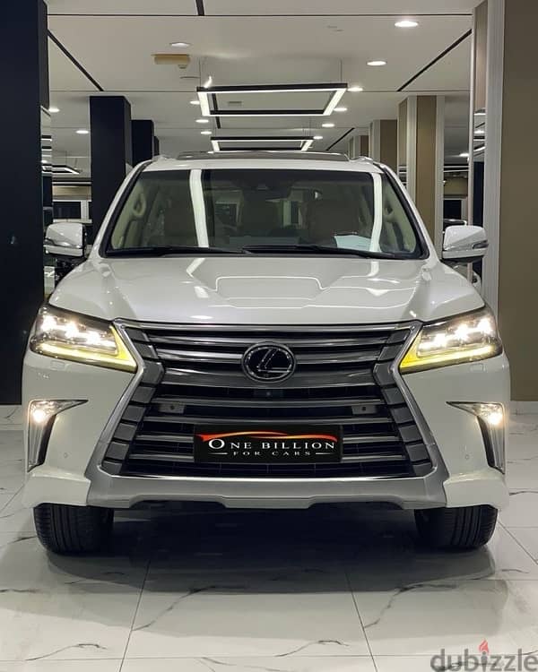 Lexus LX 570 2017 1