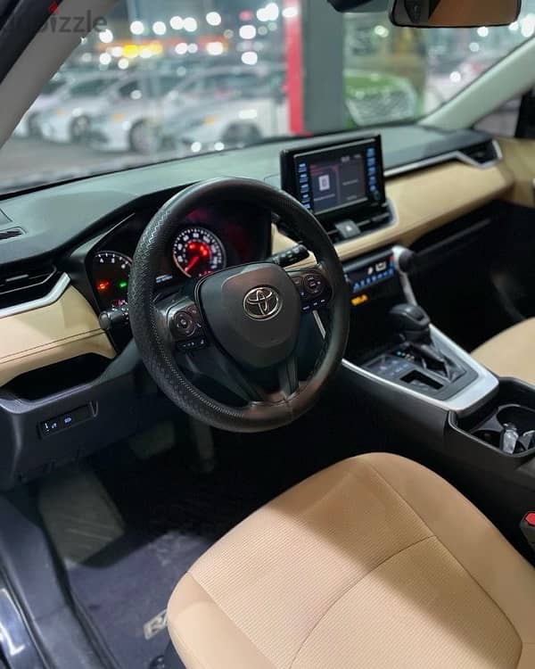 Toyota Rav 4 2019 7