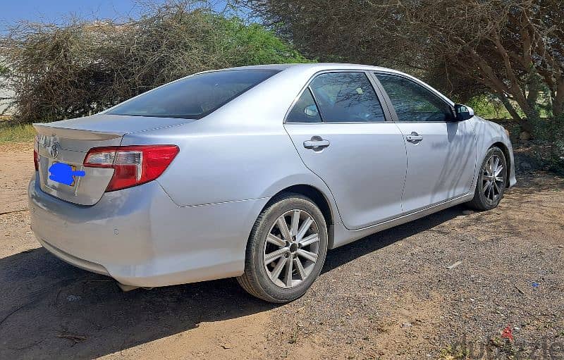 Toyota Camry 2014 3