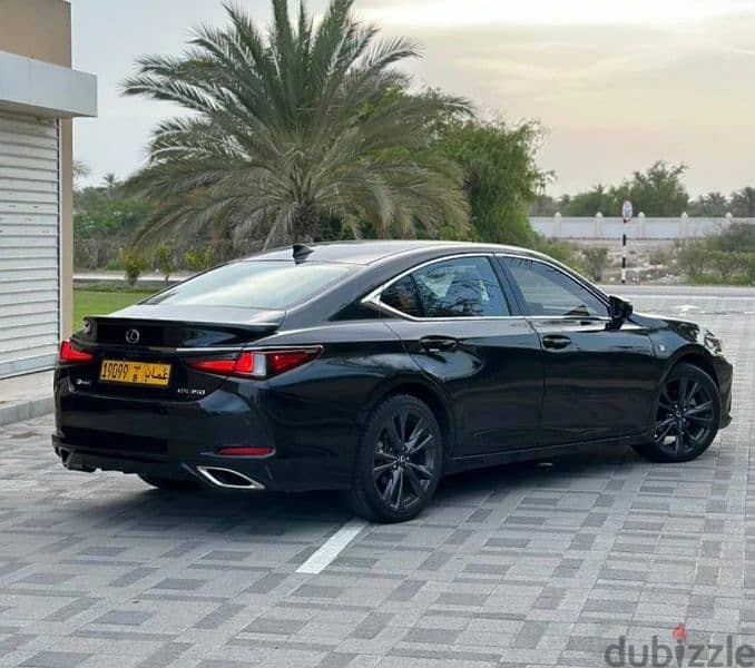 Lexus ES-Series 2019 2