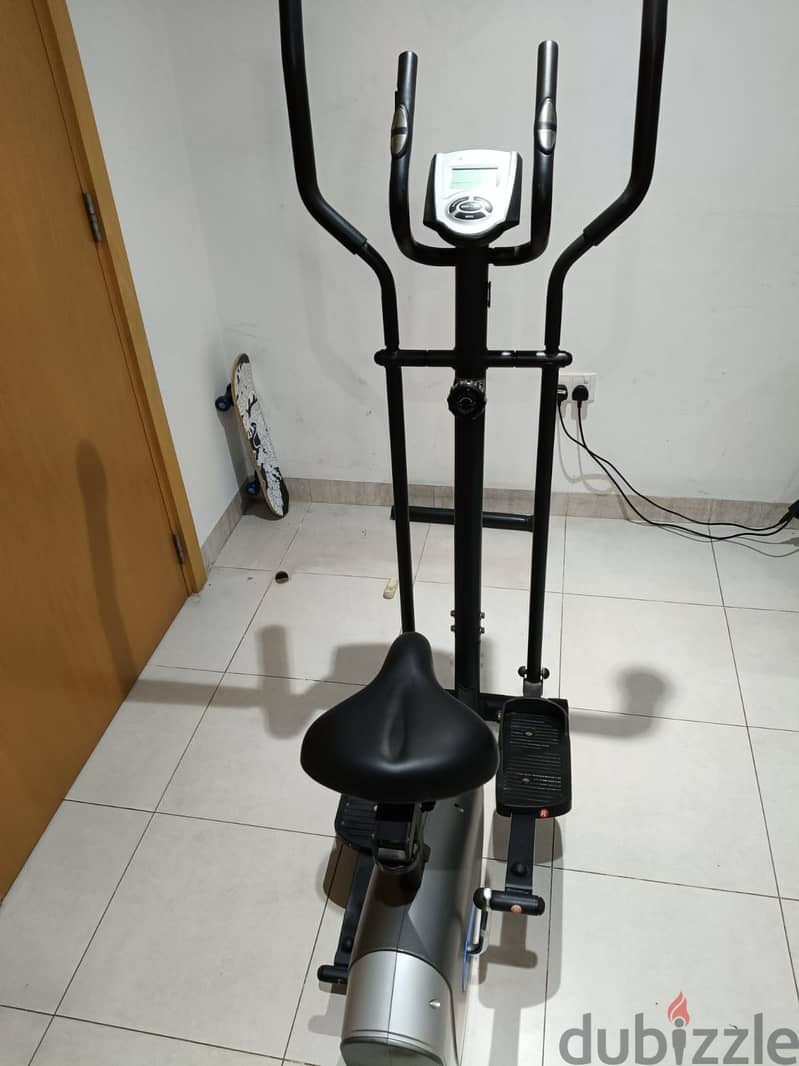 Technogear Exercise Machine 8