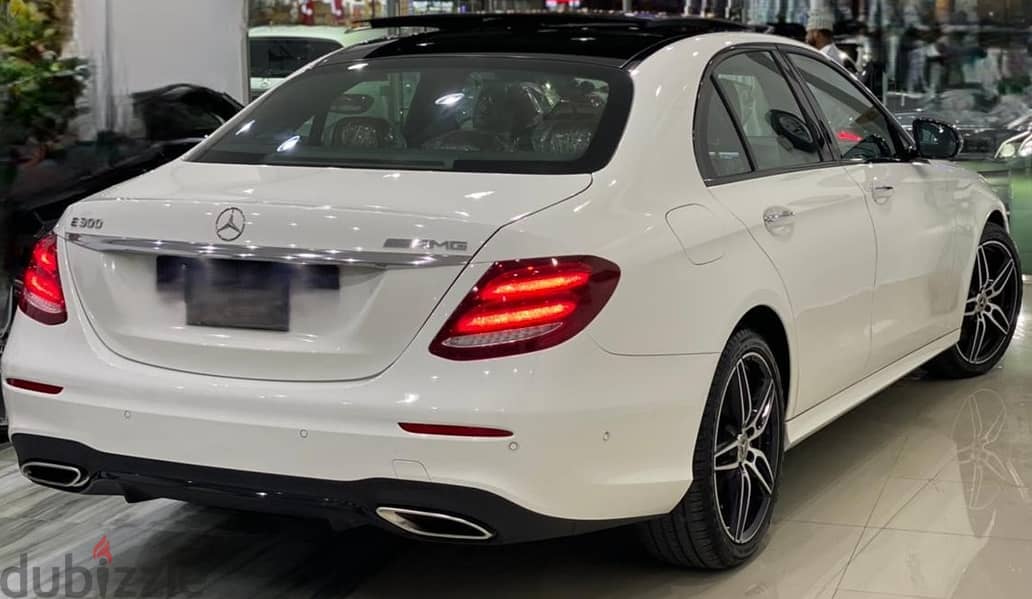 Mercedes-Benz E300 2019 3