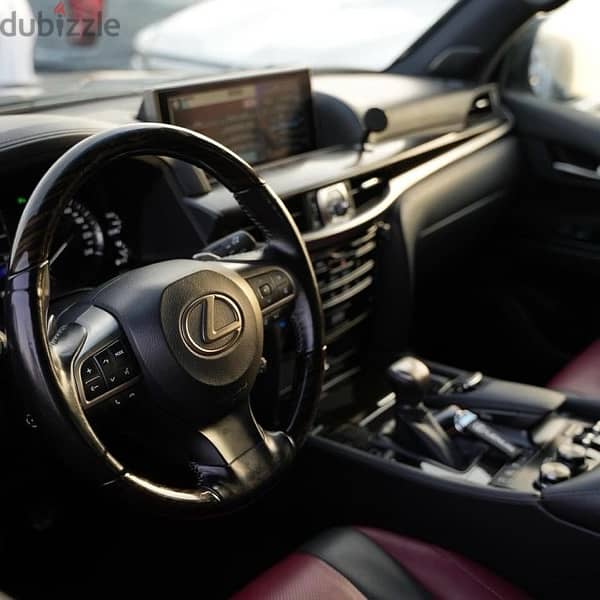 Lexus LX 570 2018 4