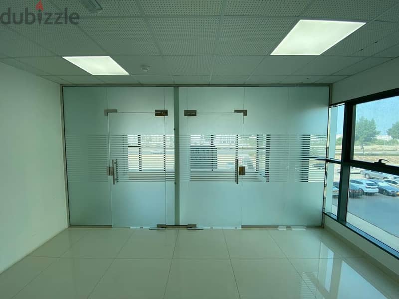 "SR-ML-632 Office for rent in Mazoun Street 1