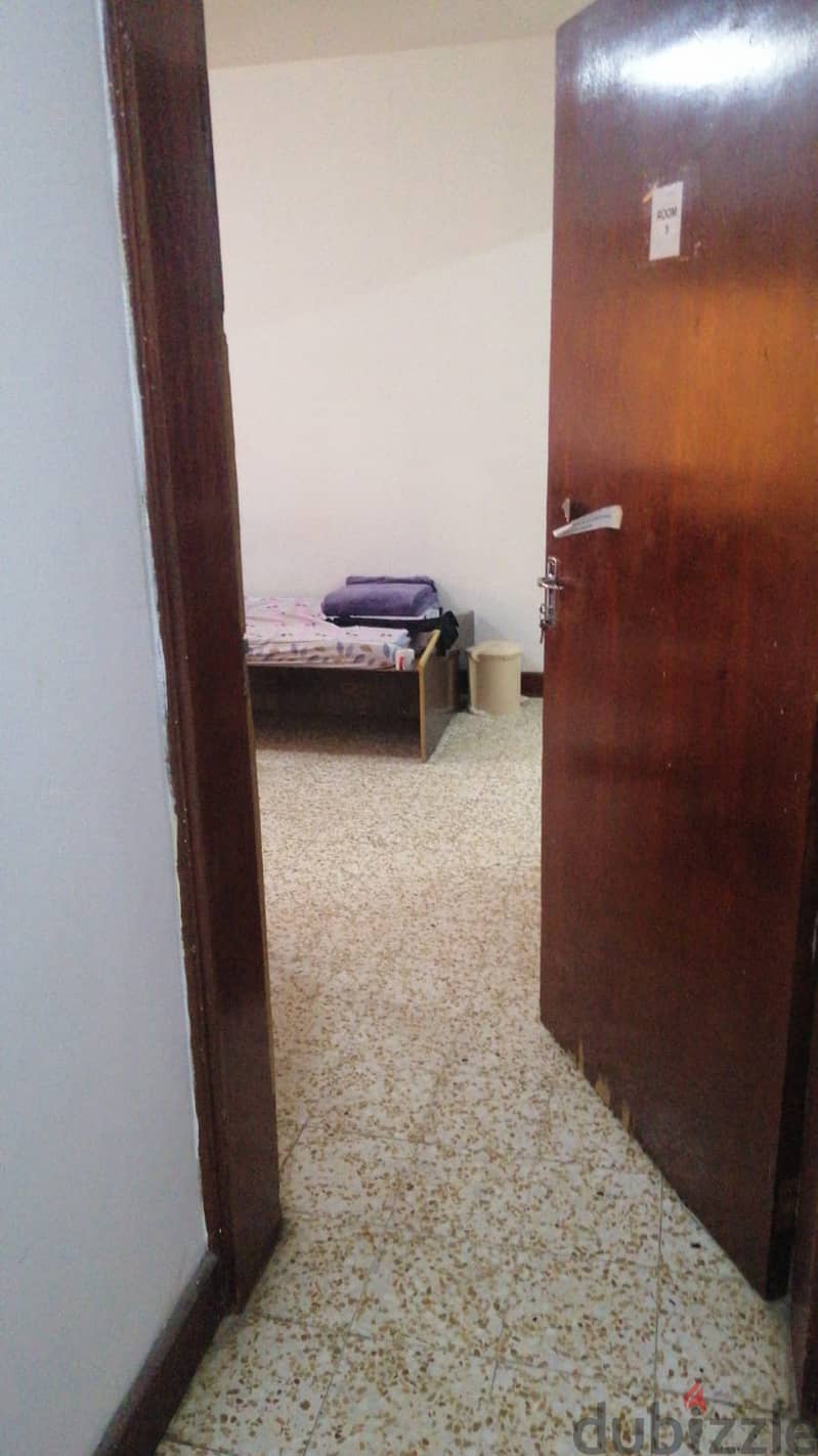 Room in Khuwair with Attach Washroom infront of NoorAlDin Salmi Masjid 8