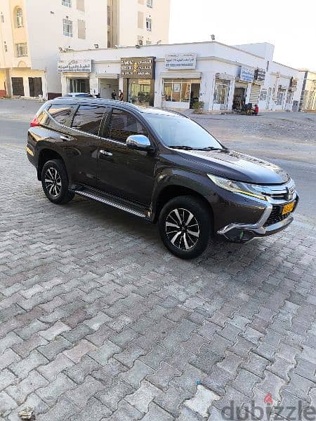 Mitsubishi Montero sport full option 2016 for sale 5