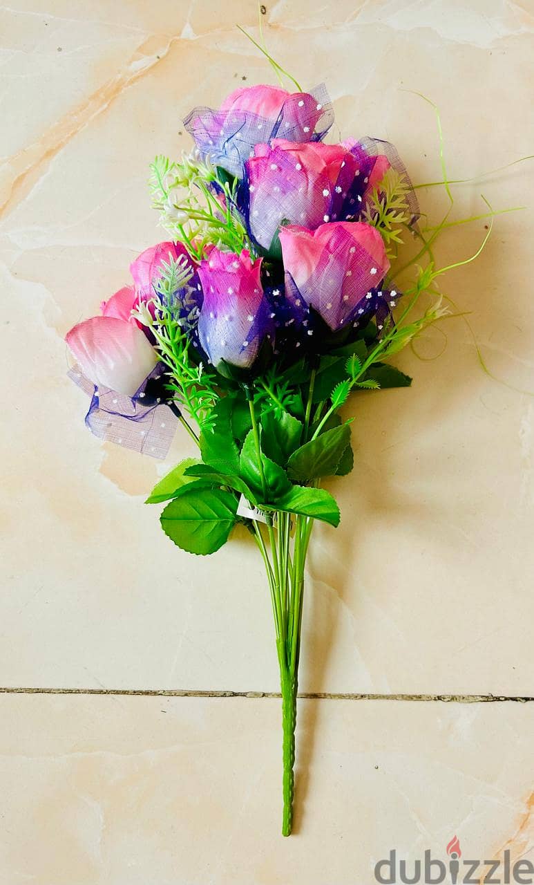 Decor flower bouquet . 300 Bzs each 10 @2.500 7