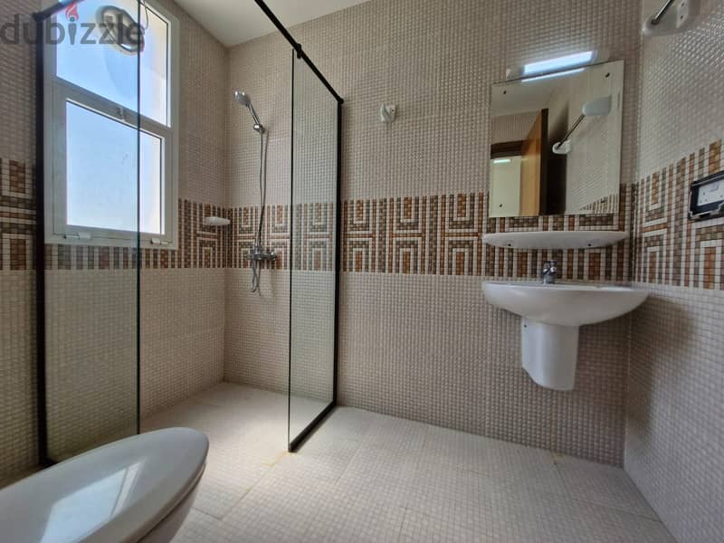 5 BR + 1 Maid’s Room Wonderful Villa in Qurum 29 15